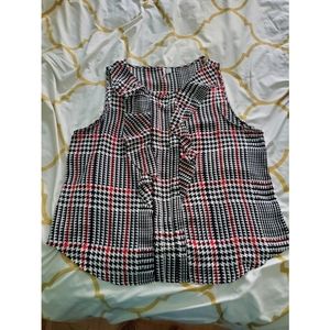 Houndstooth Sleeveless Top